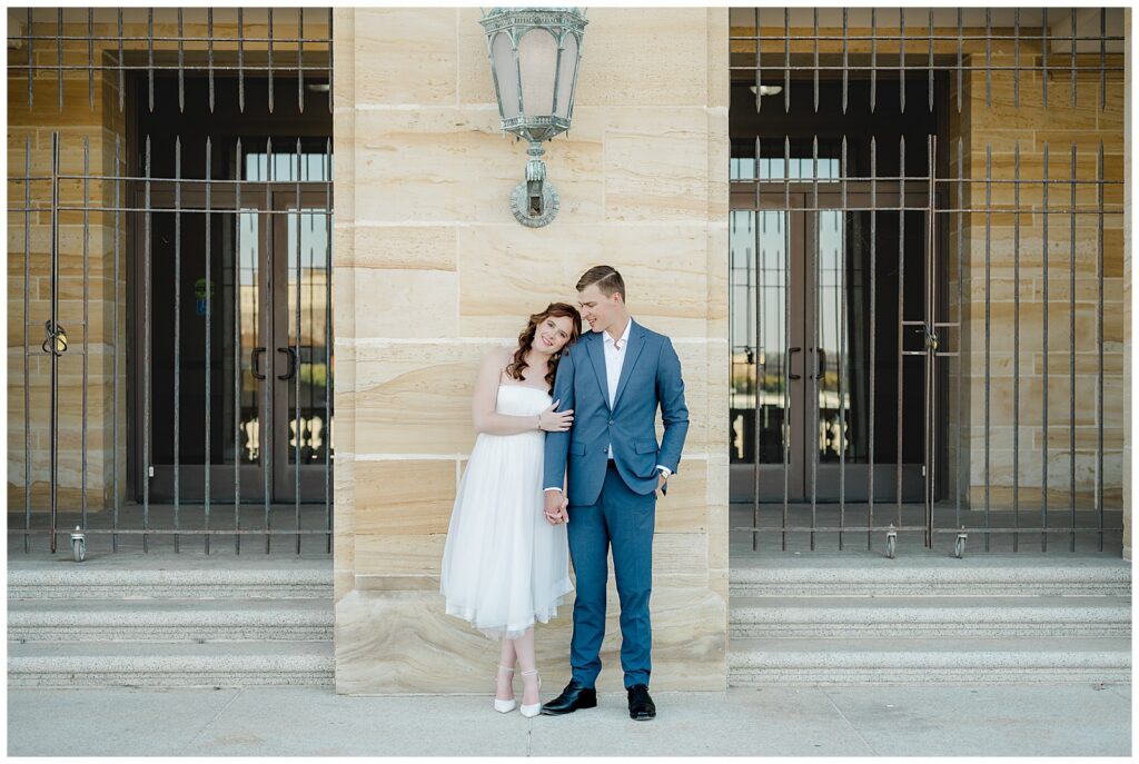 Downtown Dayton engagement session at Dayton Art Institute