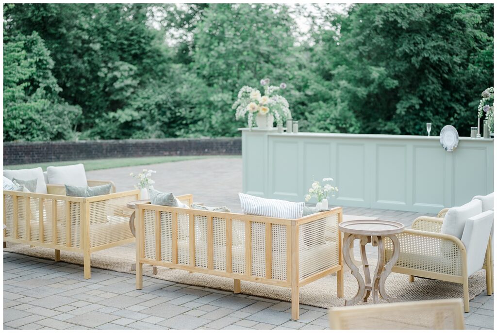 Peterloon Estate reception design on back patio